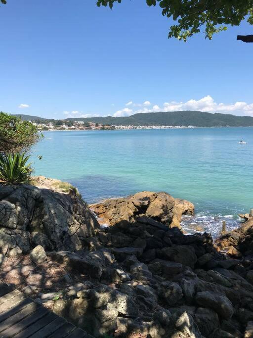 Apto Em Condominio No Centro De Bombinhas, Proximo Da Praia Екстер'єр фото