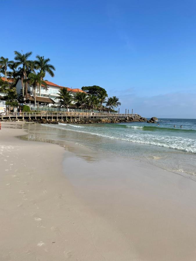 Apto Em Condominio No Centro De Bombinhas, Proximo Da Praia Екстер'єр фото