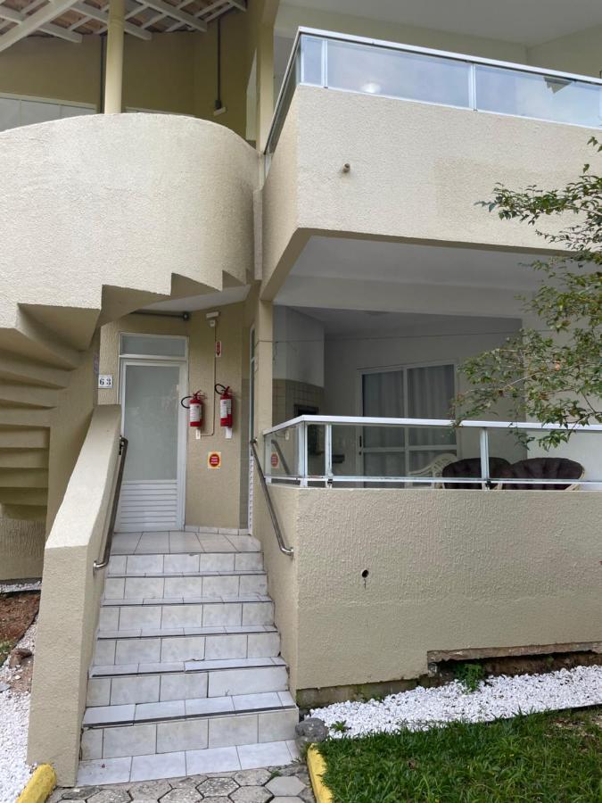 Apto Em Condominio No Centro De Bombinhas, Proximo Da Praia Екстер'єр фото