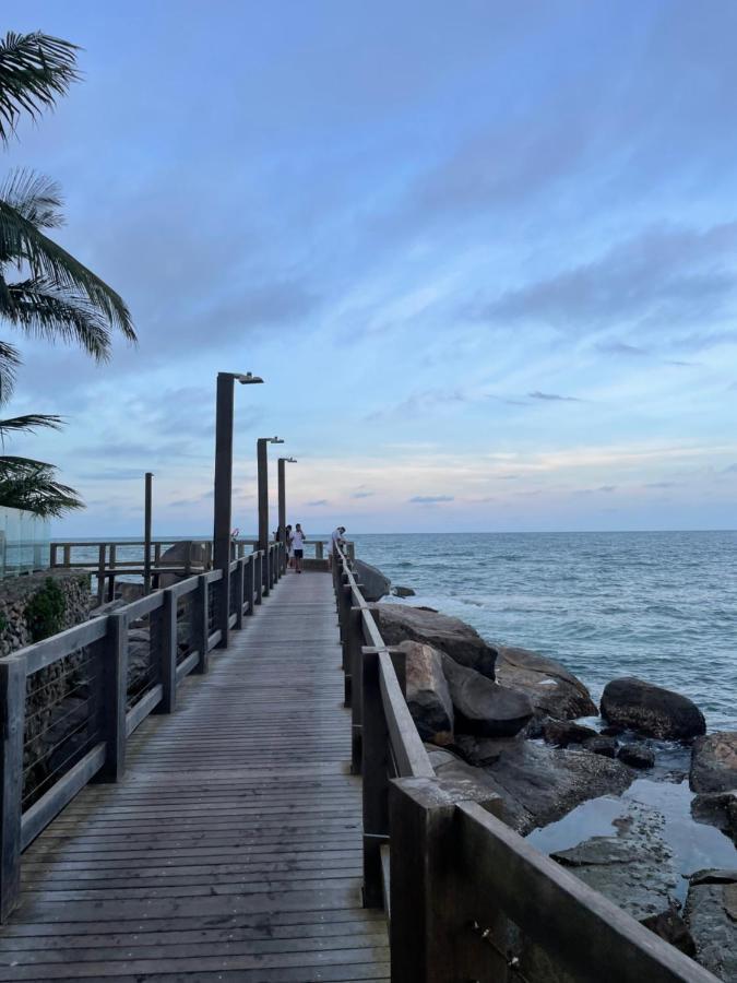 Apto Em Condominio No Centro De Bombinhas, Proximo Da Praia Екстер'єр фото