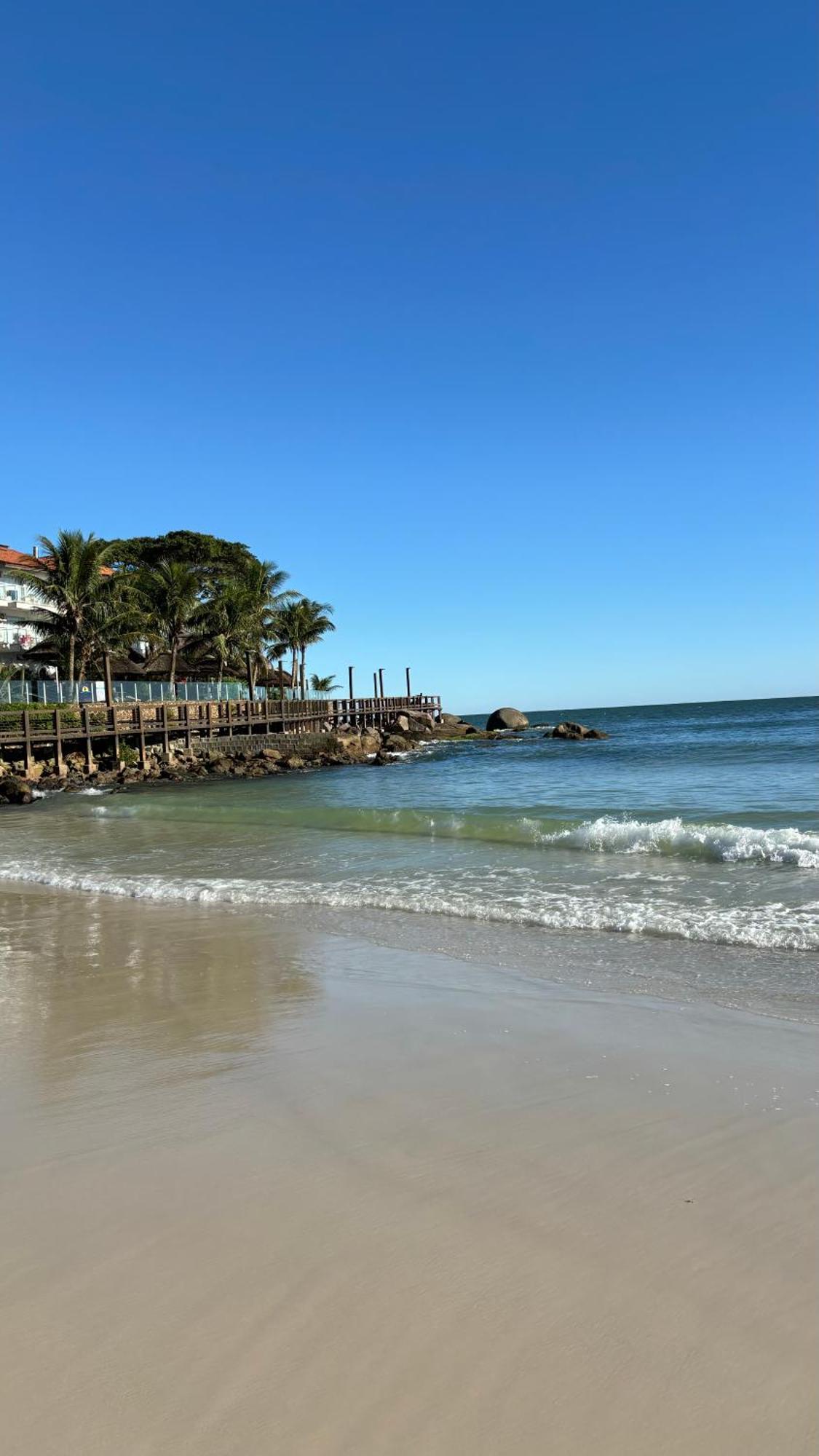 Apto Em Condominio No Centro De Bombinhas, Proximo Da Praia Екстер'єр фото