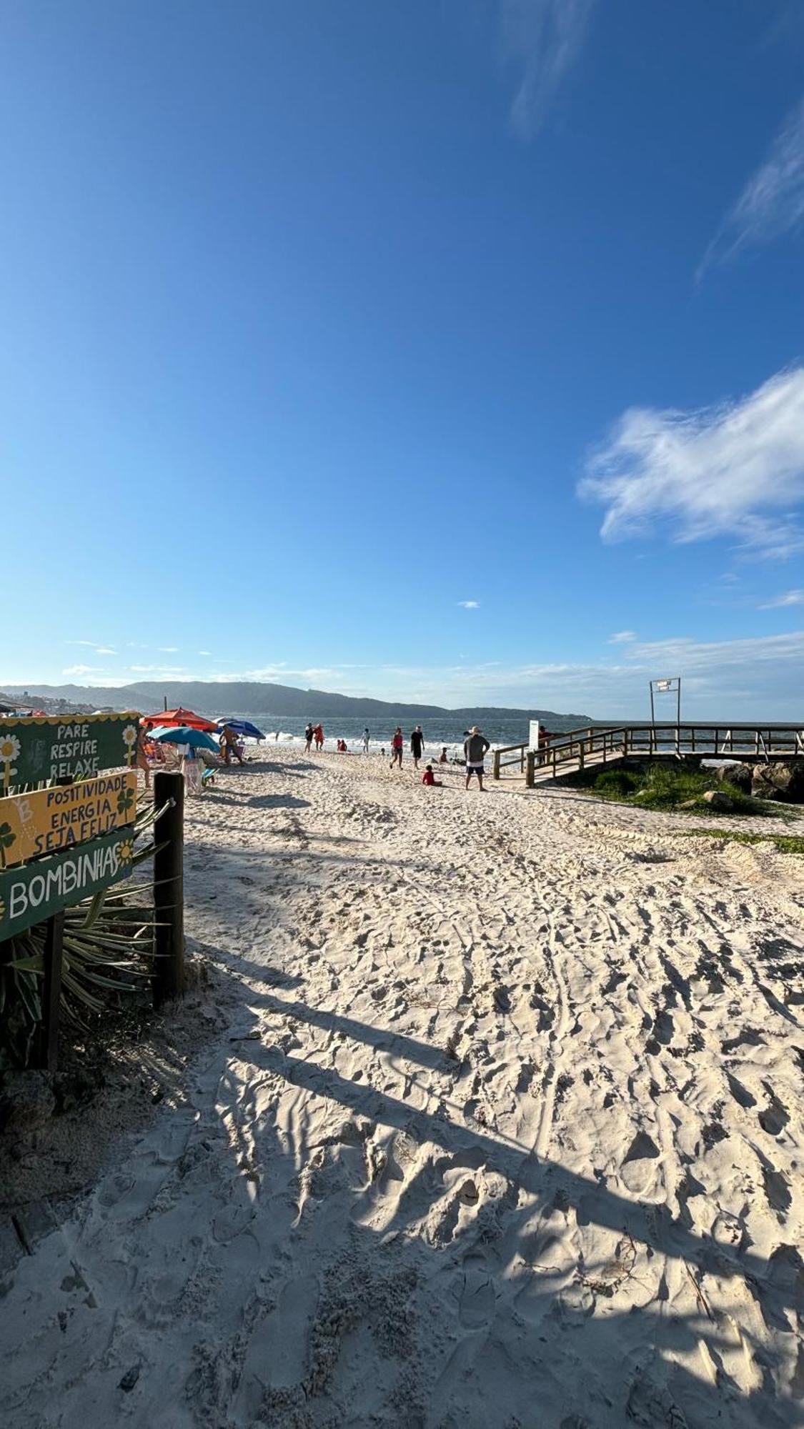 Apto Em Condominio No Centro De Bombinhas, Proximo Da Praia Екстер'єр фото