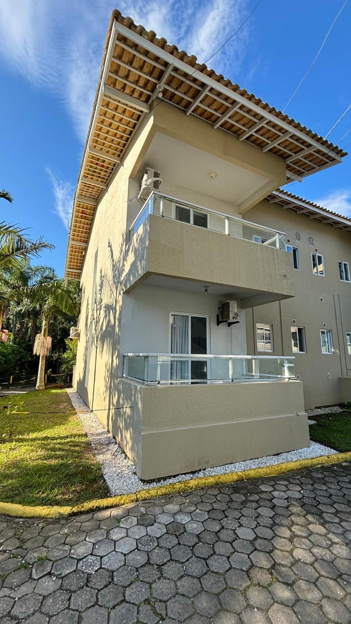 Apto Em Condominio No Centro De Bombinhas, Proximo Da Praia Екстер'єр фото
