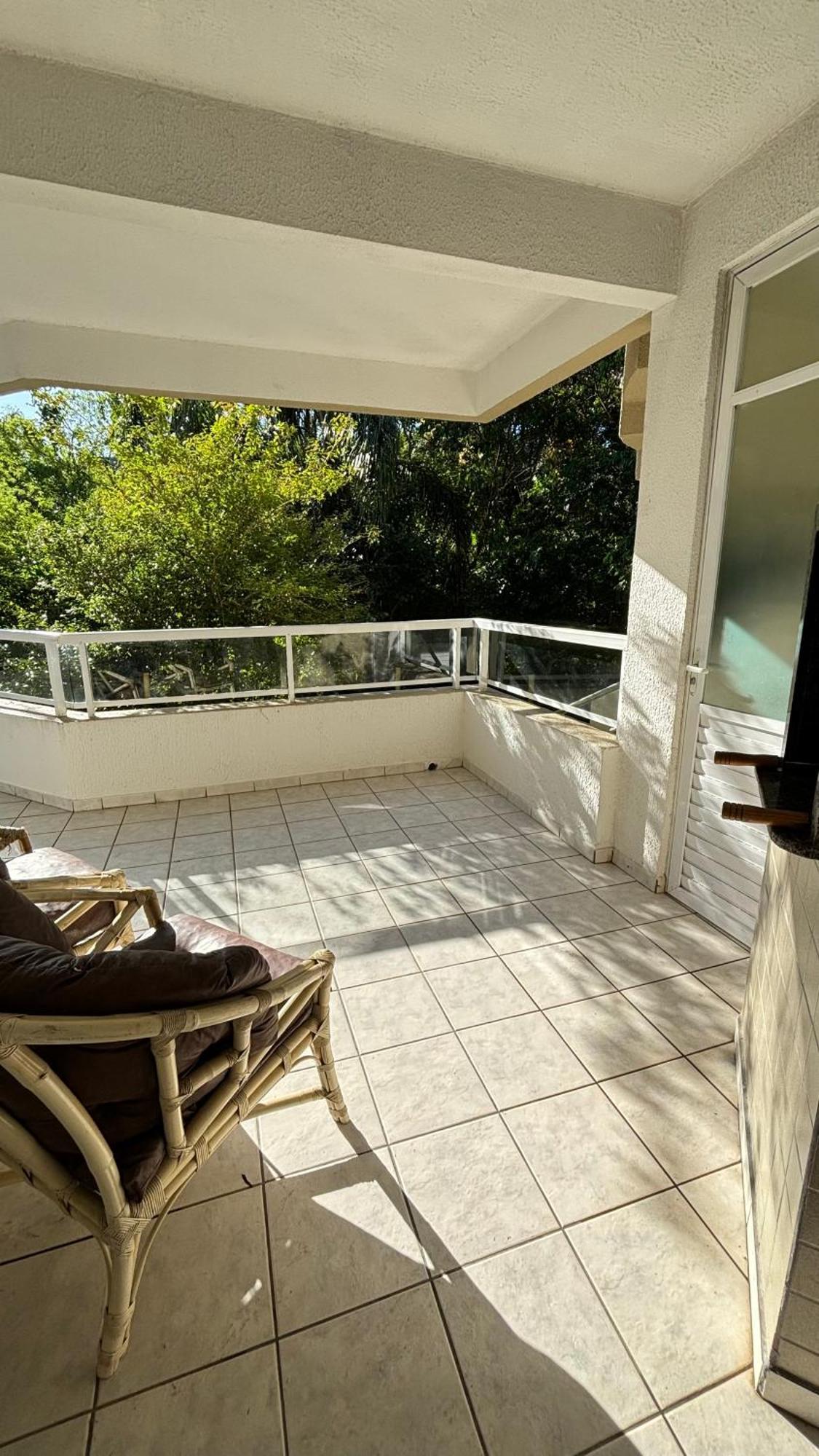 Apto Em Condominio No Centro De Bombinhas, Proximo Da Praia Екстер'єр фото